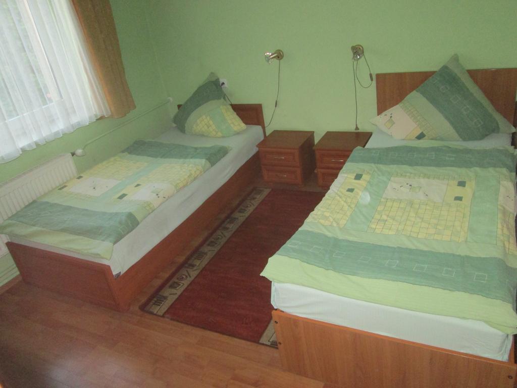 Noclegi Olimp Opole Bilik gambar